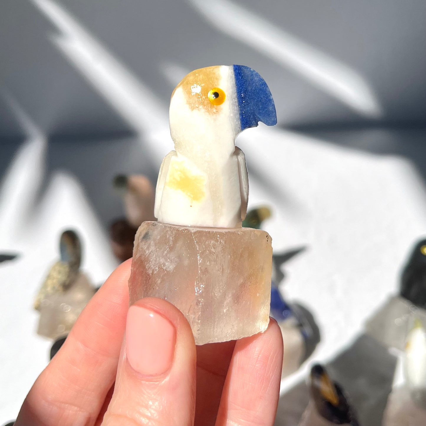 Crystal Parrot Carving / #32