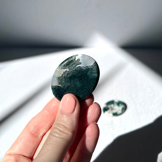 Worry Stone - Moss Agate