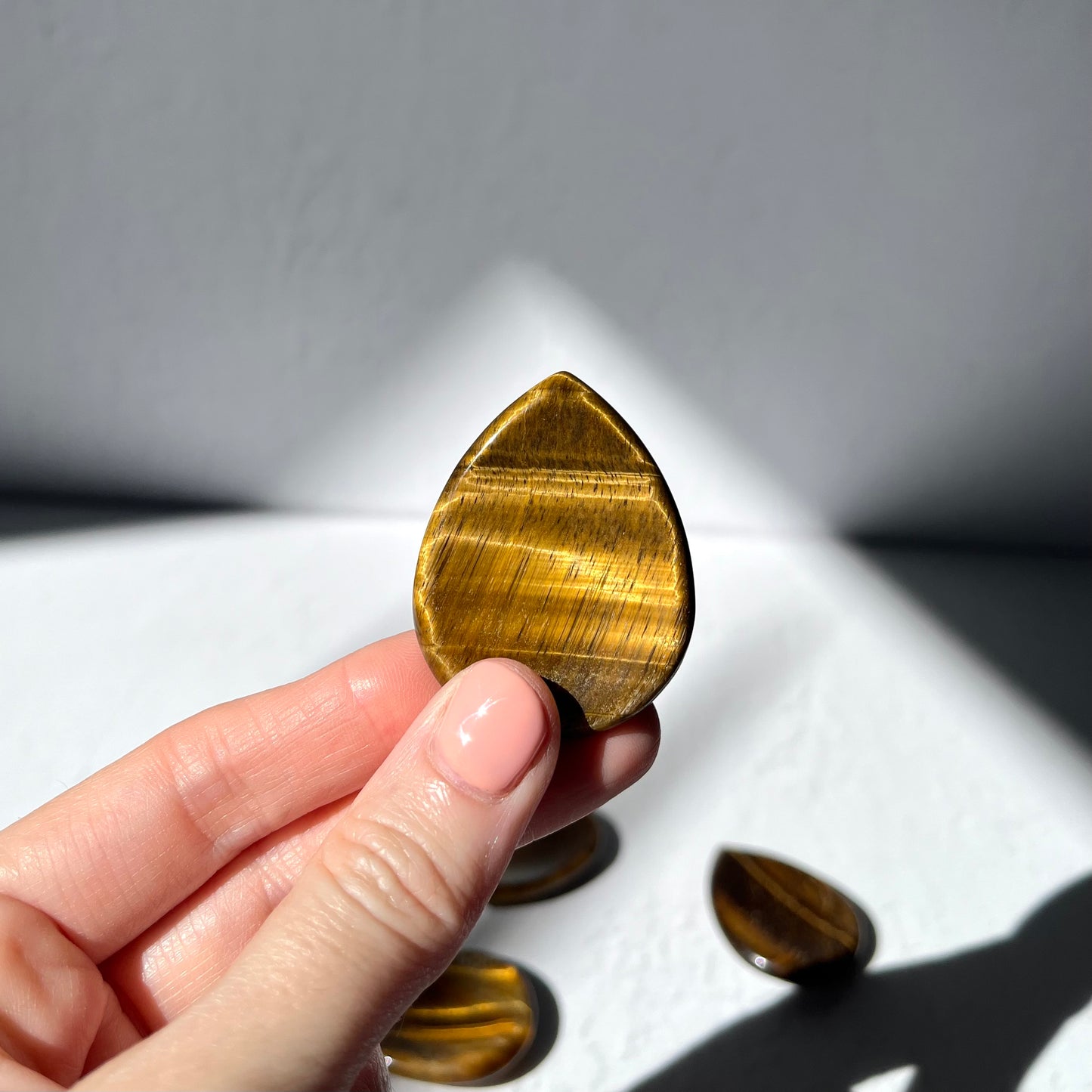 Worry Stone (Tear drop shape) - Tiger's Eye