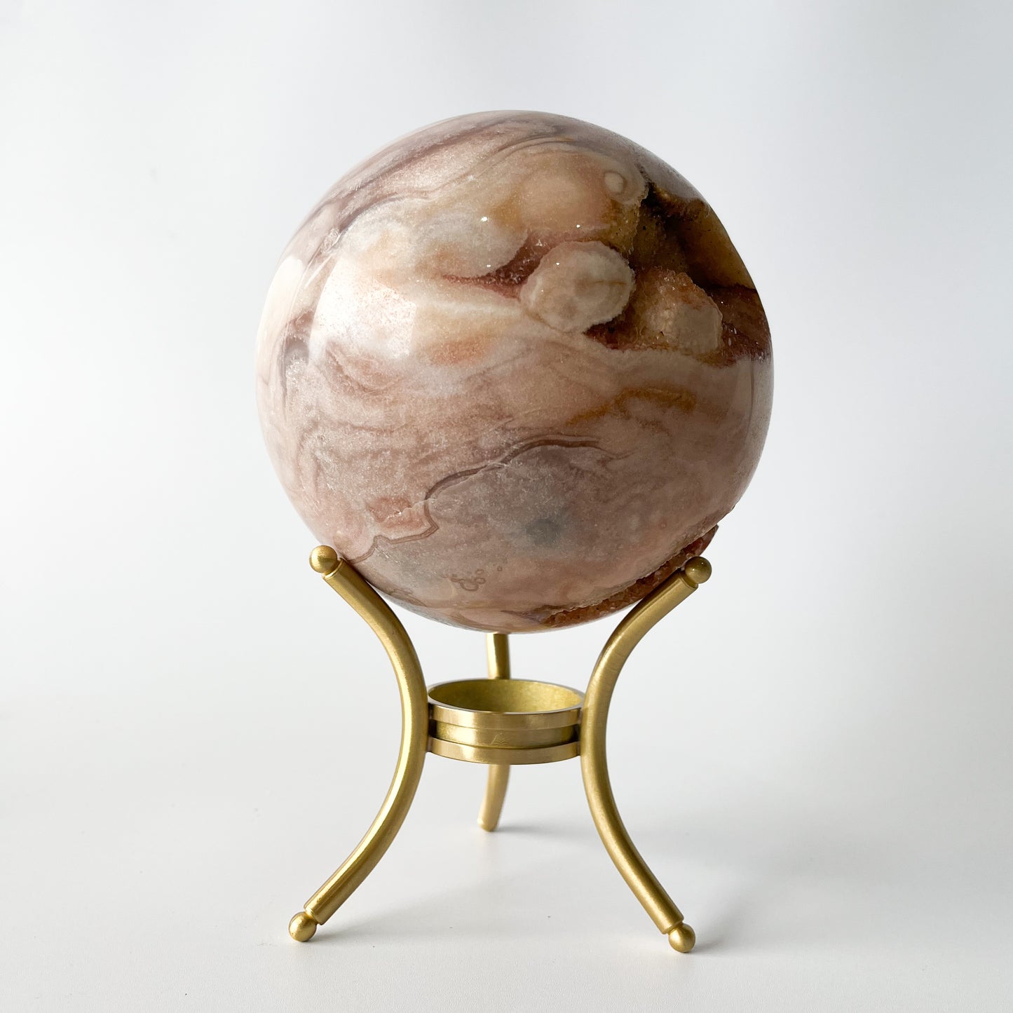 Pink Amethyst Sphere (gallery piece) / 2.090kg