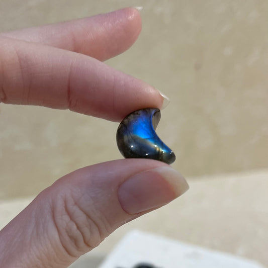 Labradorite Mini Moon