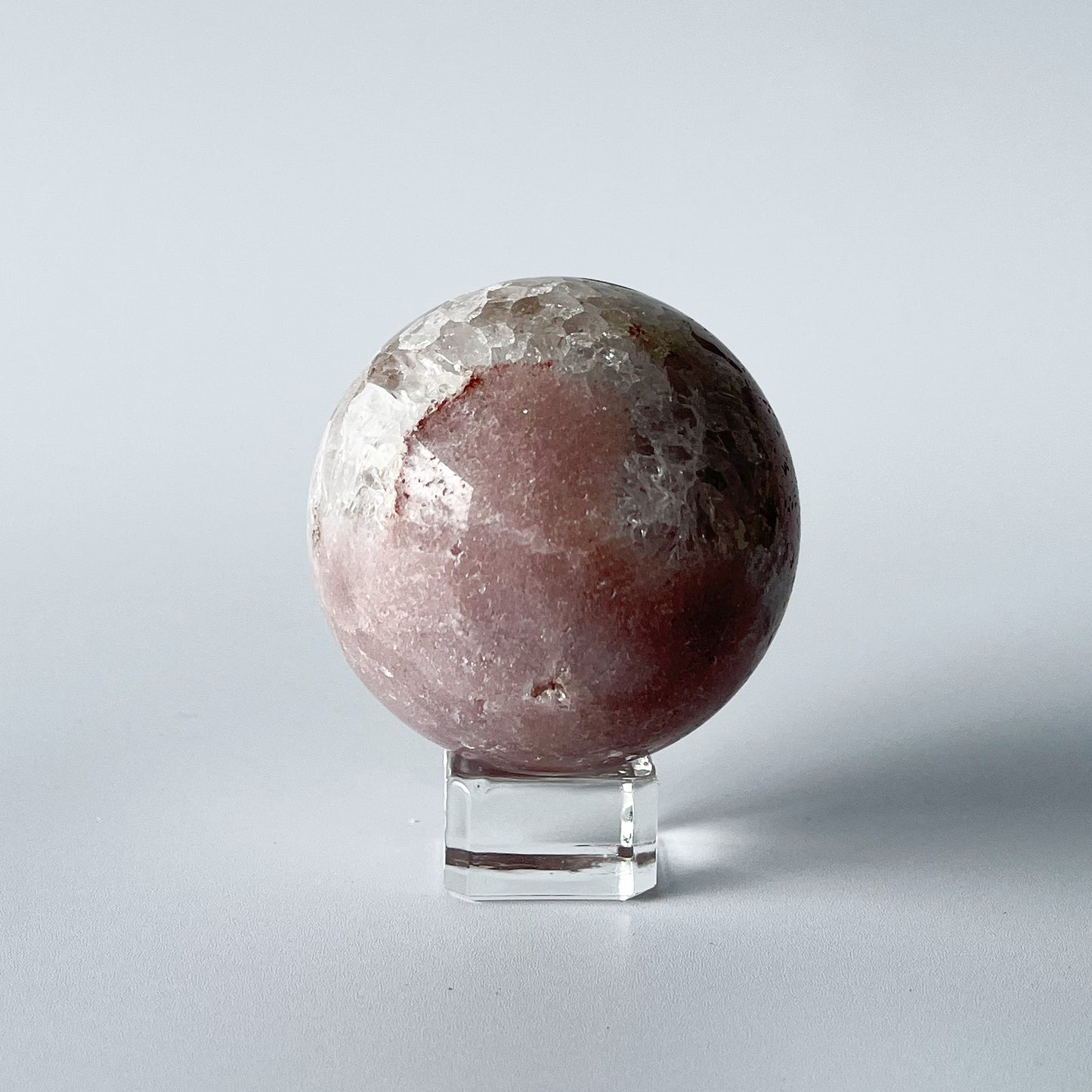 Pink amethyst Sphere (extra grade) / 276g