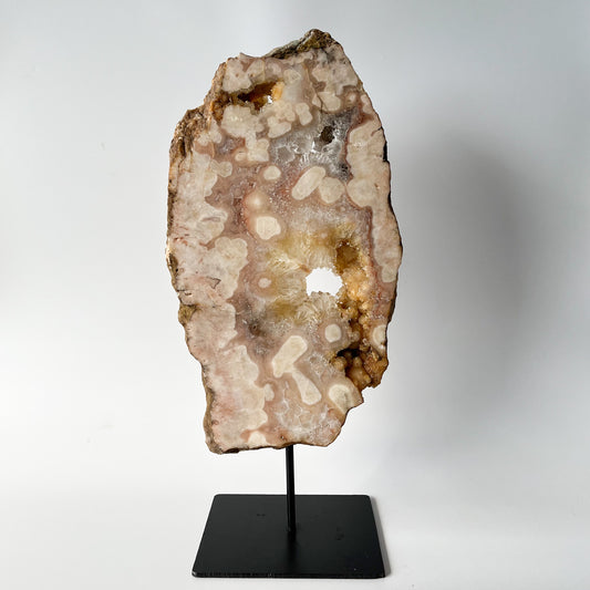 Pink Amethyst Slab on stand / 2.85kg